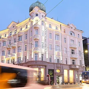 3* Szálloda Lion
